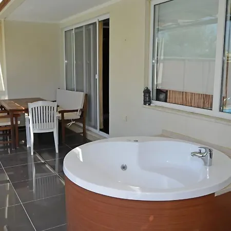 - Kumkoy - Babylon W/private Pool Lejlighed Side
